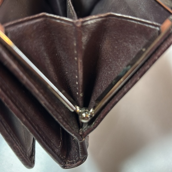 Etienne Aigner Dk Brown Diagonal Leather Pattern Wallet Coin Compartment - Picture 8 of 11